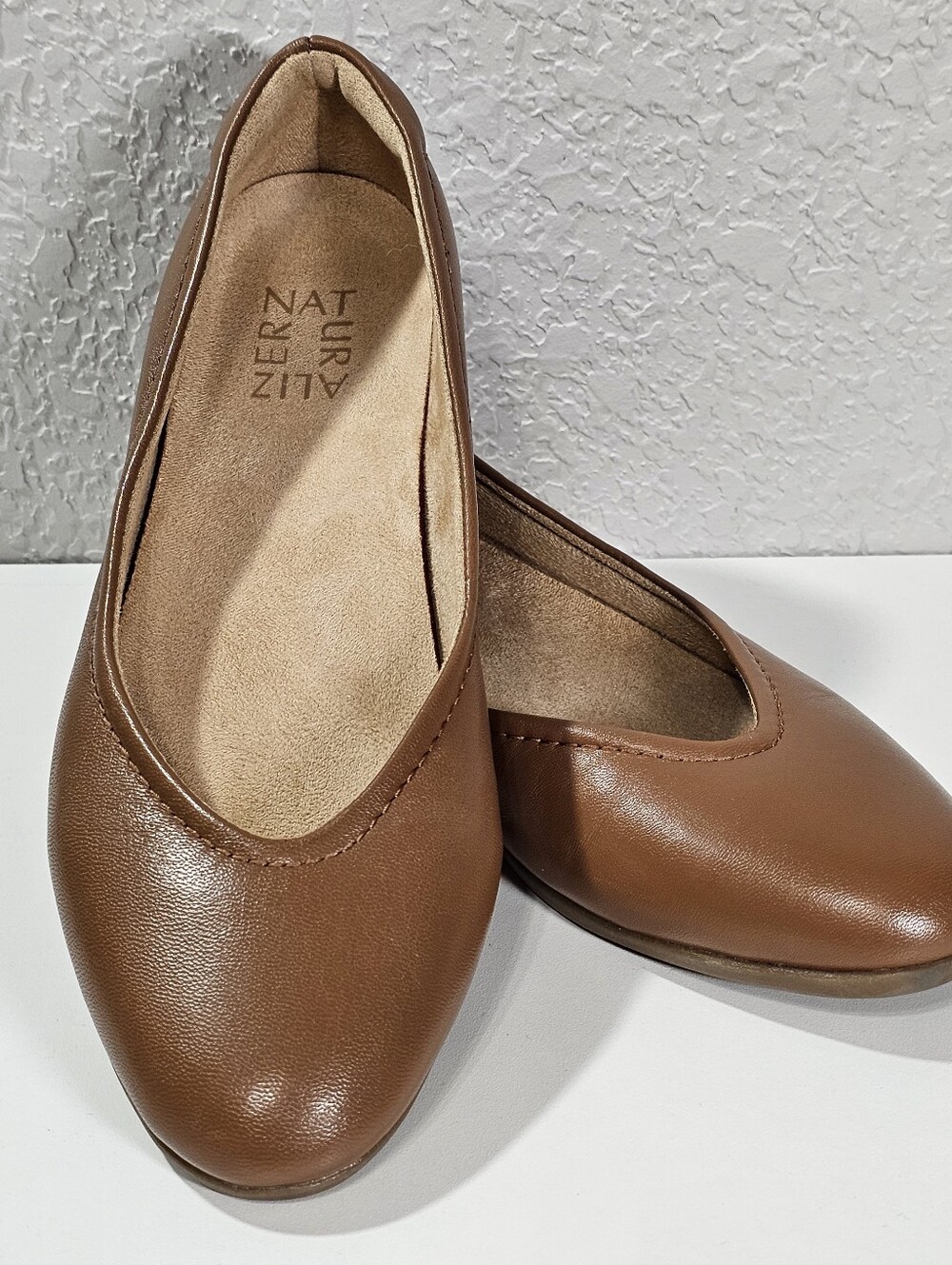Naturalizer Women's Brown Leather Ballet Flats Size 7.5